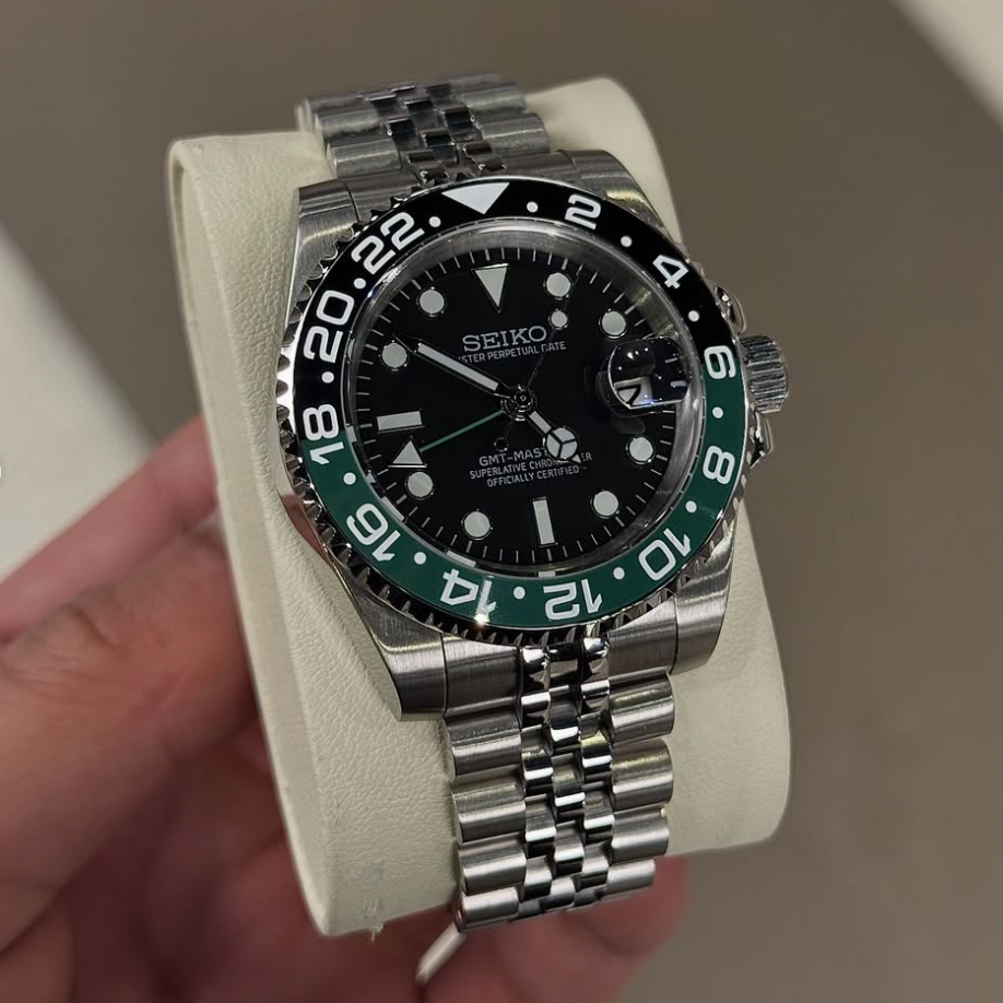 NORELA® Lime Green Dial